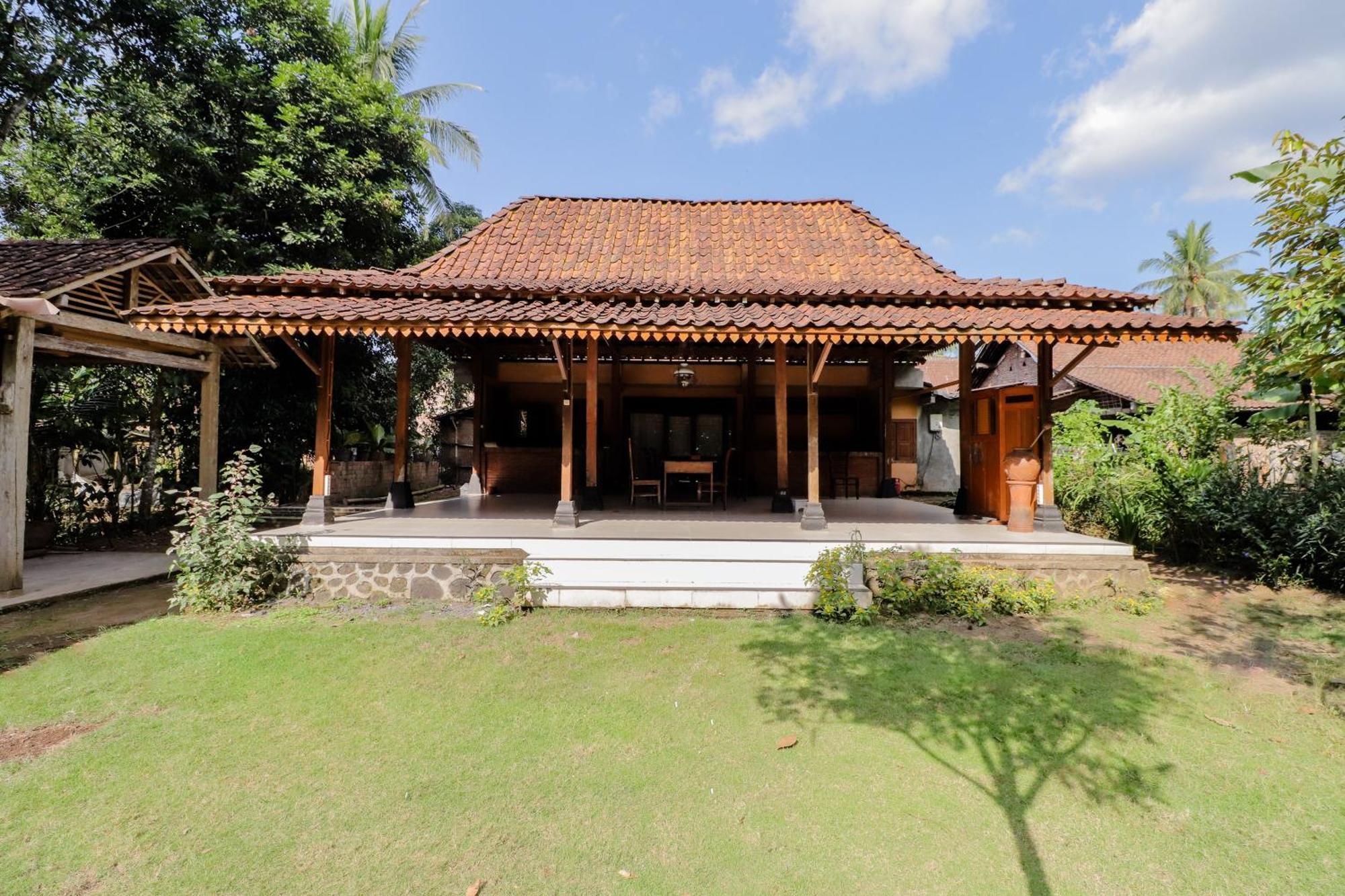 Ferienwohnung Nurudin House Magelang Exterior foto