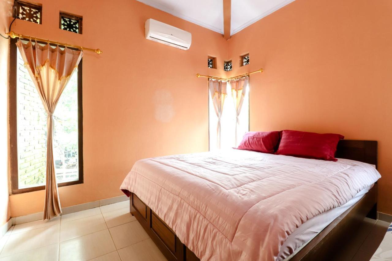 Ferienwohnung Nurudin House Magelang Exterior foto