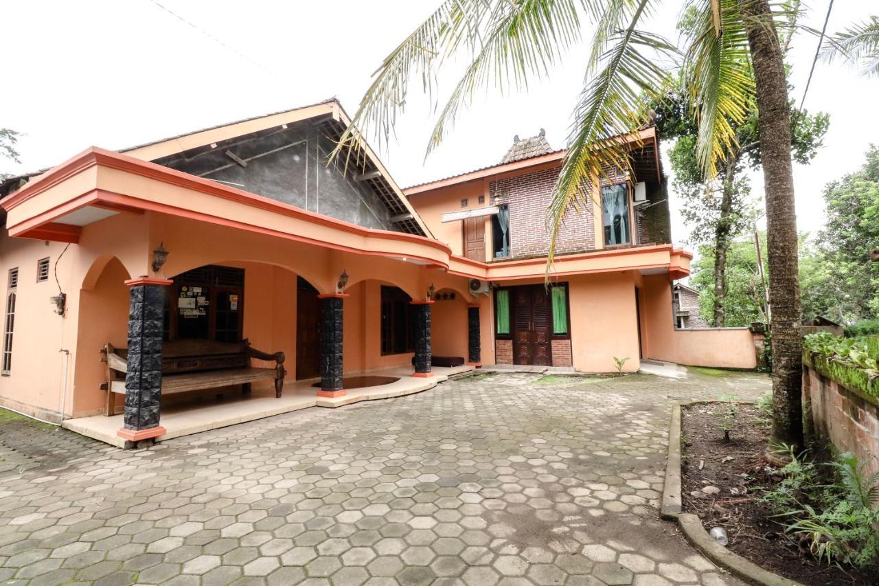 Ferienwohnung Nurudin House Magelang Exterior foto