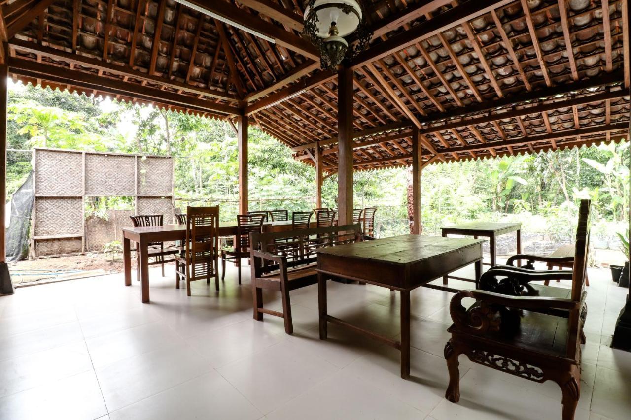 Ferienwohnung Nurudin House Magelang Exterior foto