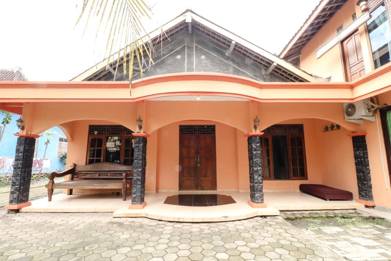 Ferienwohnung Nurudin House Magelang Exterior foto